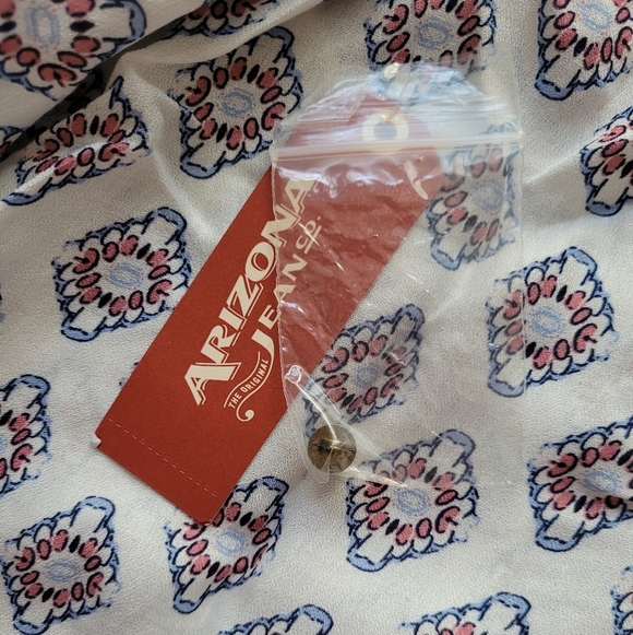 Arizona Jean Co Bohemian Rayon White Mauve Blue Cold Shoulder Blouse Size Large - Picture 14 of 14